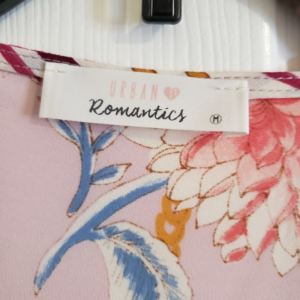 Top - Picture 3 of 3